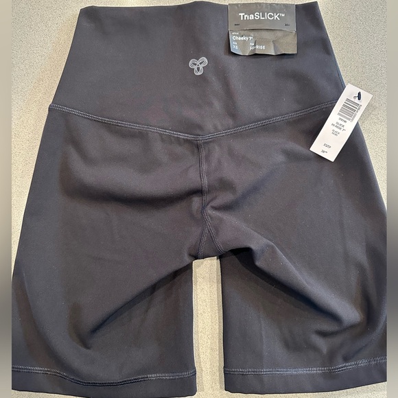 TNA Pants - TNA slick XS black shorts